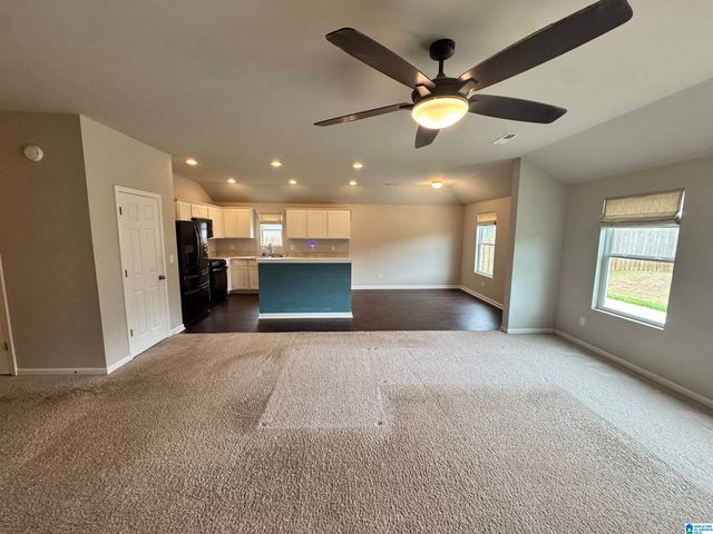 401 CLEAR CREEK LANE, Calera, AL 35040