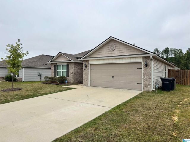 401 CLEAR CREEK LANE, Calera, AL 35040