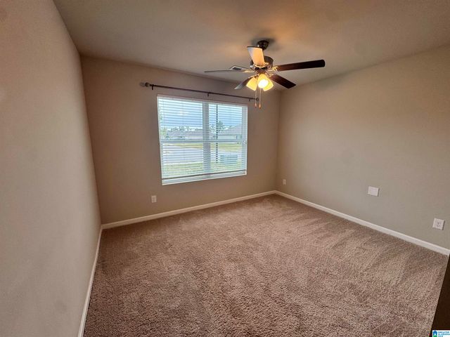 401 CLEAR CREEK LANE, Calera, AL 35040