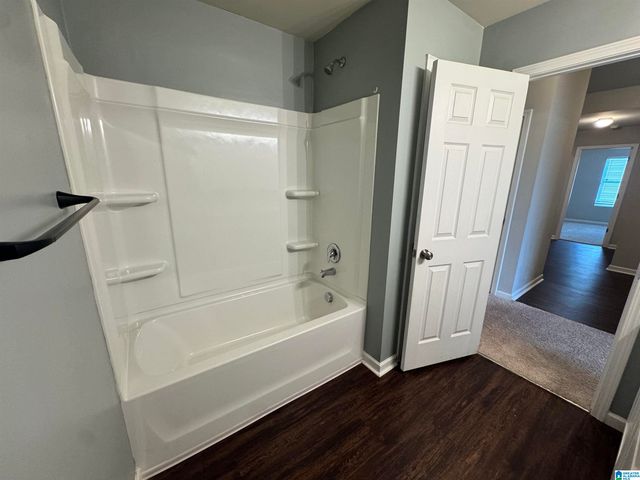 401 CLEAR CREEK LANE, Calera, AL 35040