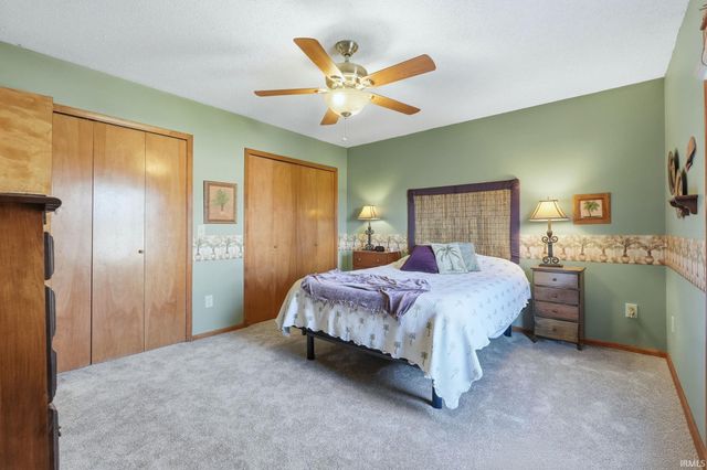 2736 Sweet Cider Road, Fort Wayne, IN 46818