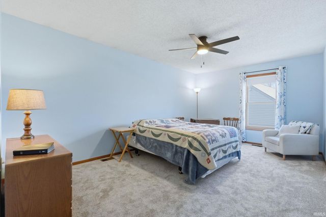 2736 Sweet Cider Road, Fort Wayne, IN 46818