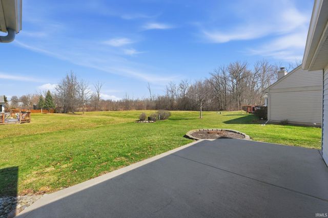 2736 Sweet Cider Road, Fort Wayne, IN 46818