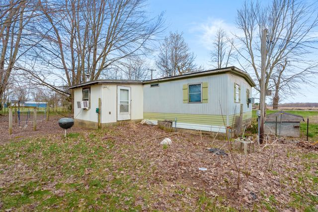 950 106th Avenue, Gun Plain Twp, MI 49080
