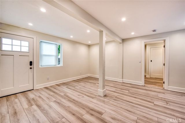 368 Oak C, Laguna Beach, CA 92651