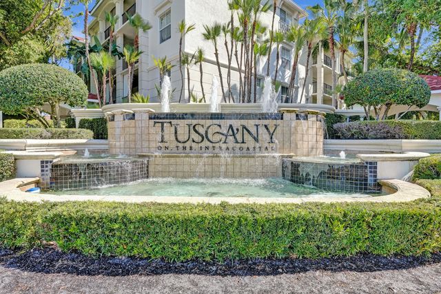 2113 Tuscany Way, Boynton Beach, FL 33435