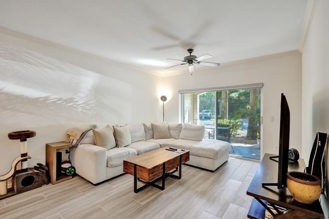 2113 Tuscany Way, Boynton Beach, FL 33435