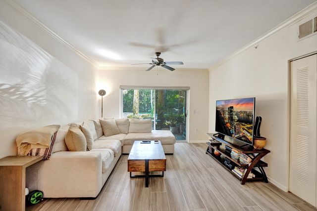 2113 Tuscany Way, Boynton Beach, FL 33435