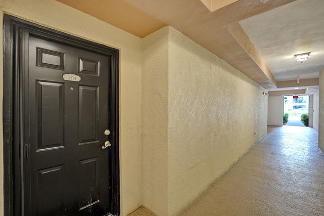 2113 Tuscany Way, Boynton Beach, FL 33435