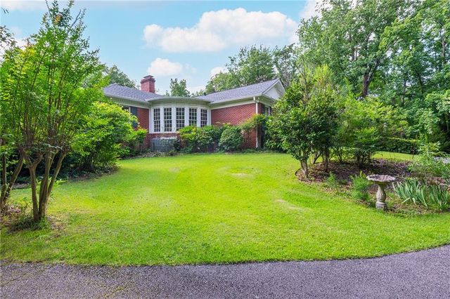 2101 Groover Road, Marietta, GA 30062