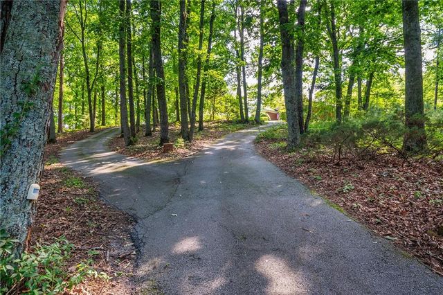 2101 Groover Road, Marietta, GA 30062
