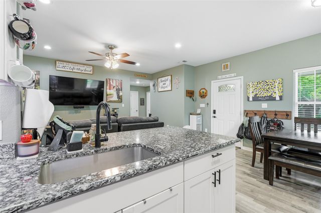 231 W Murray Street, Denison, TX 75020
