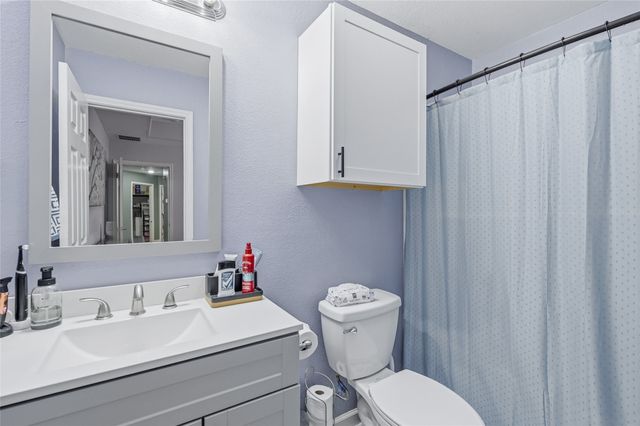 231 W Murray Street, Denison, TX 75020