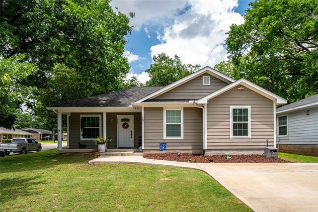 231 W Murray Street, Denison, TX 75020