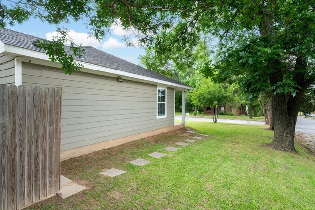 231 W Murray Street, Denison, TX 75020