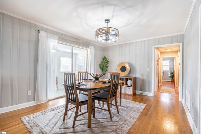 806 South B Street, Easley, SC 29640