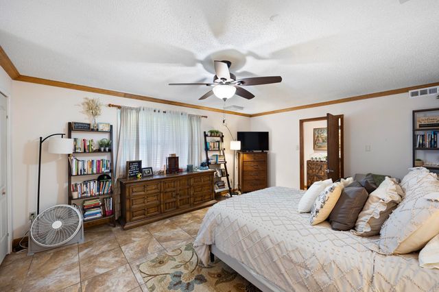 806 Avenue 8 SE, Atkins, AR 72823