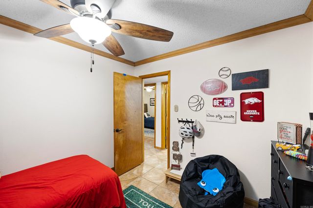 806 Avenue 8 SE, Atkins, AR 72823