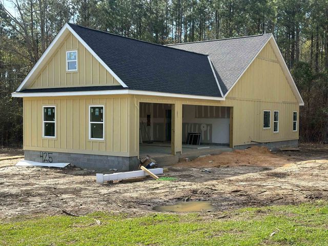 425 Woodridge Lane, Cairo, GA 39827