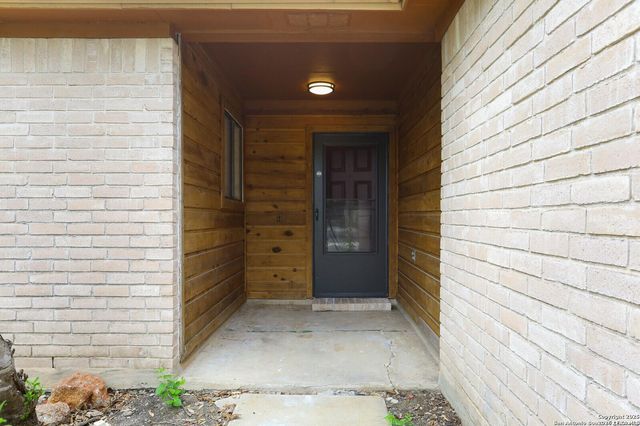 6334 candleview, San Antonio, TX 78244