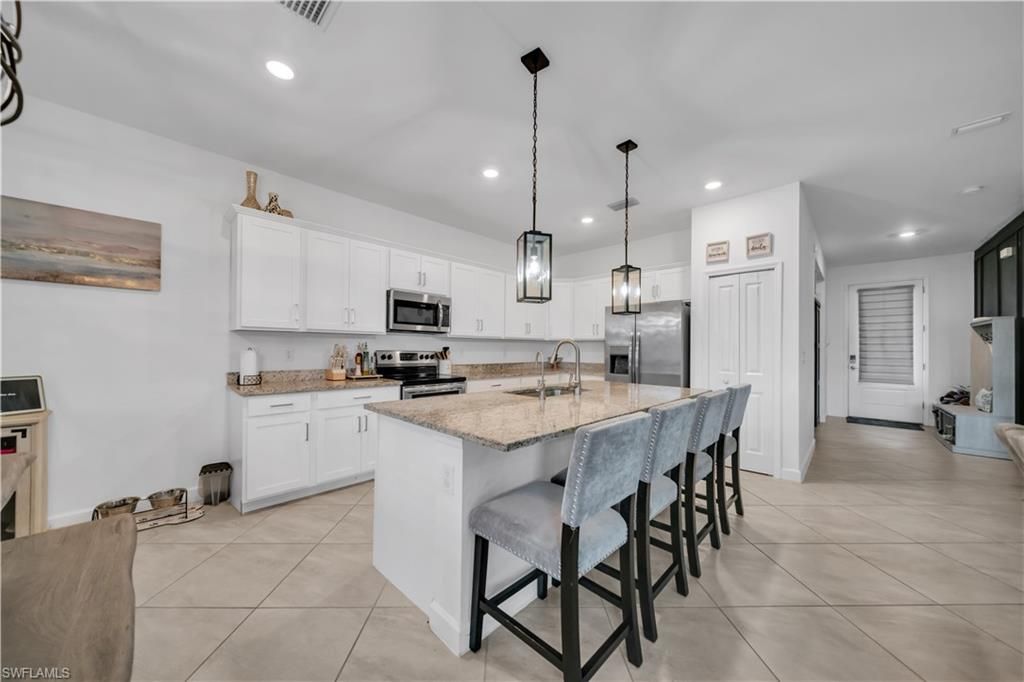 11191 Timber Creek DR, FORT MYERS, FL 33913 — photo 4