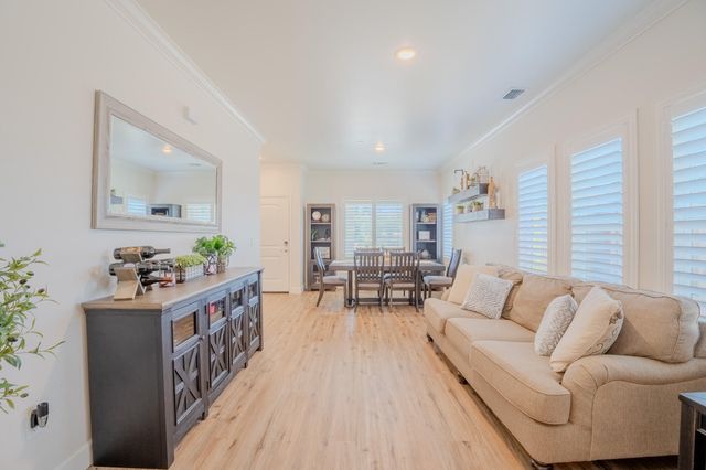 1921 Catahoula Court, Paso Robles, CA 93446