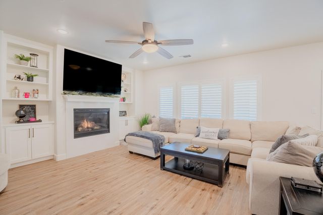 1921 Catahoula Court, Paso Robles, CA 93446