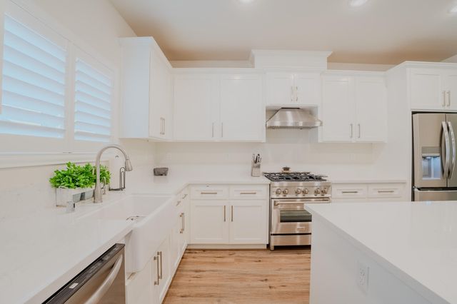 1921 Catahoula Court, Paso Robles, CA 93446
