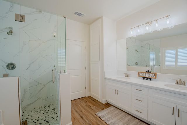 1921 Catahoula Court, Paso Robles, CA 93446