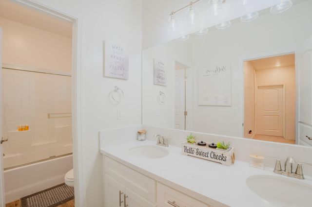 1921 Catahoula Court, Paso Robles, CA 93446