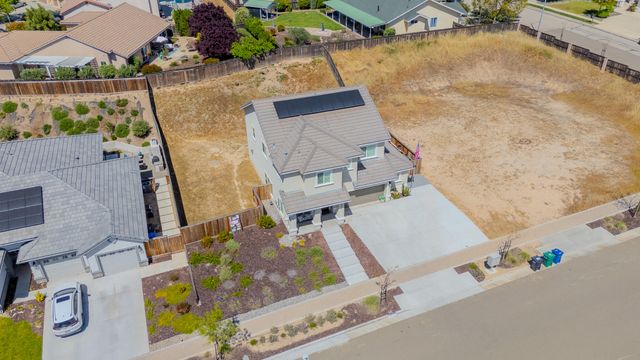 1921 Catahoula Court, Paso Robles, CA 93446