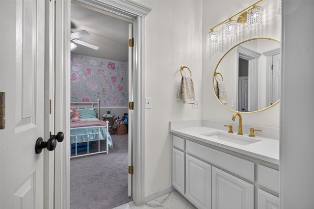 106 S 68th Street, Broken Arrow, OK 74014