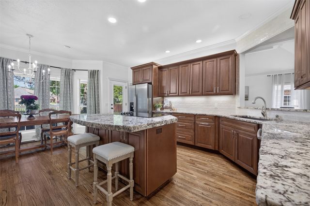 106 S 68th Street, Broken Arrow, OK 74014