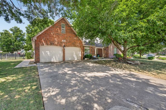 106 S 68th Street, Broken Arrow, OK 74014