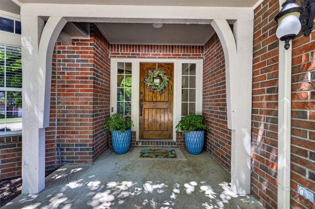 106 S 68th Street, Broken Arrow, OK 74014