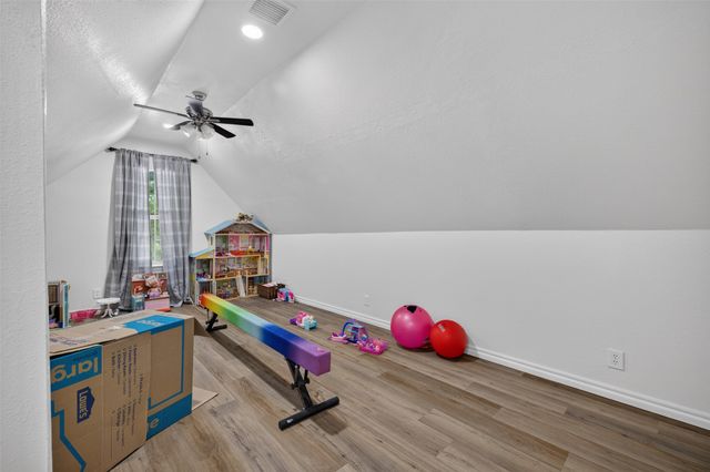 106 S 68th Street, Broken Arrow, OK 74014