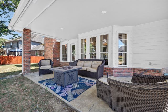 106 S 68th Street, Broken Arrow, OK 74014