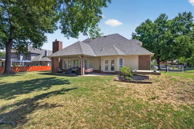 106 S 68th Street, Broken Arrow, OK 74014