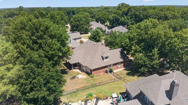 106 S 68th Street, Broken Arrow, OK 74014