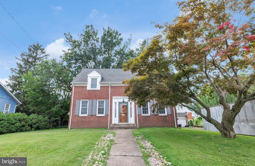 7708 FERNDALE ST, Philadelphia, PA 19111 — exterior
