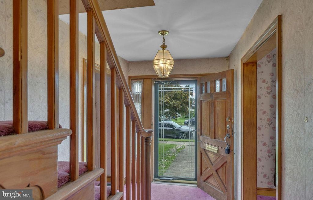 7708 FERNDALE ST, Philadelphia, PA 19111 — photo 5