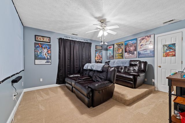 43 Hickory Drive, Barboursville, WV 25504