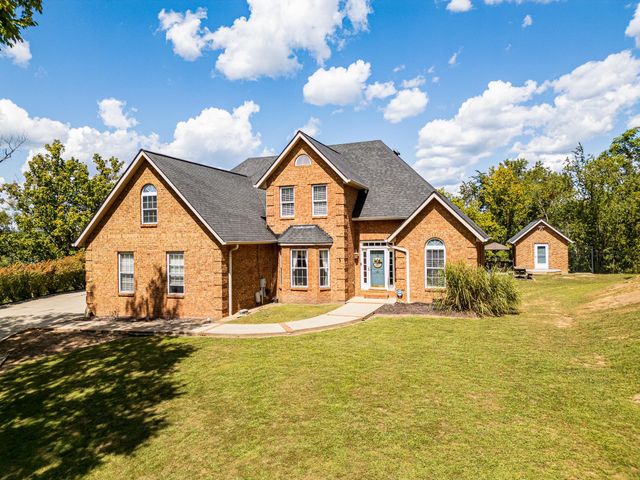 43 Hickory Drive, Barboursville, WV 25504