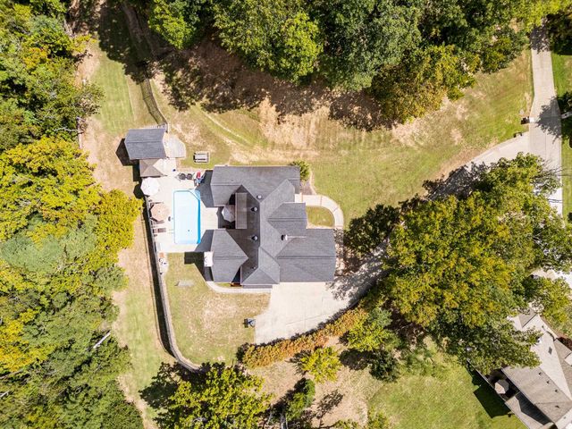 43 Hickory Drive, Barboursville, WV 25504