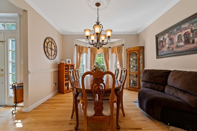 43 Hickory Drive, Barboursville, WV 25504
