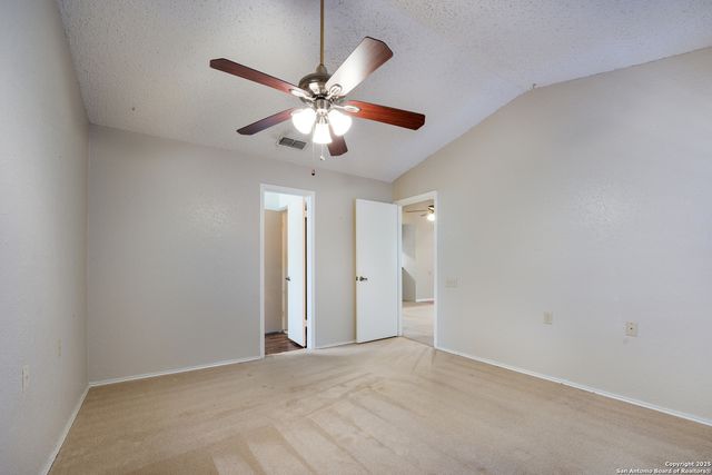 3800 Overlook Dr., Schertz, TX 78108