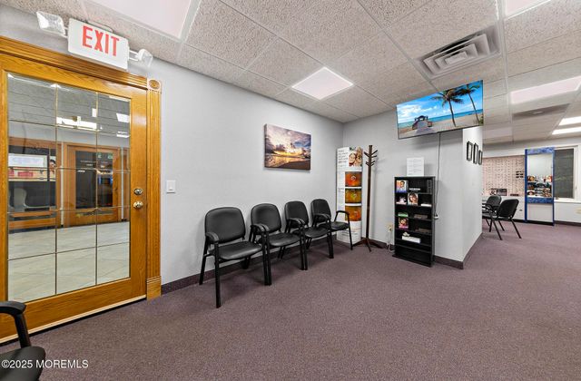 257 Monmouth Road 1B & 2B, Oakhurst, NJ 07755