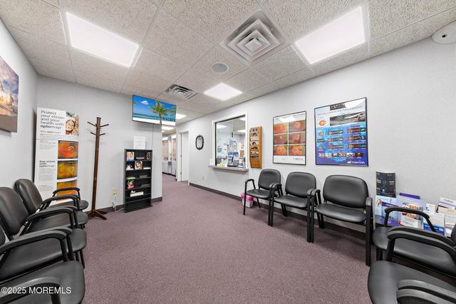 257 Monmouth Road 1B & 2B, Oakhurst, NJ 07755