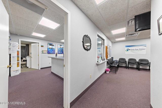 257 Monmouth Road 1B & 2B, Oakhurst, NJ 07755