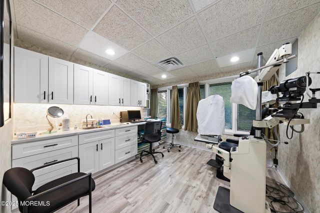 257 Monmouth Road 1B & 2B, Oakhurst, NJ 07755